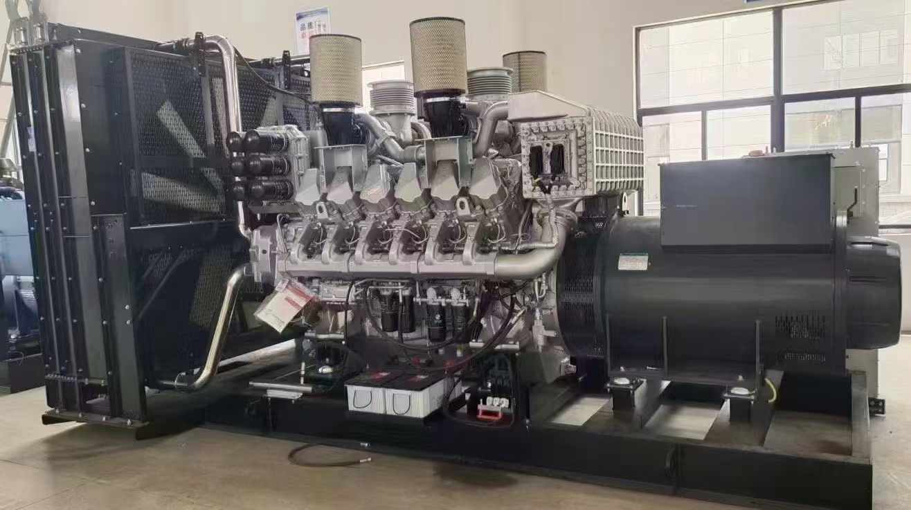 连云800KW柴油发电机组可以带动多少kw的设备？